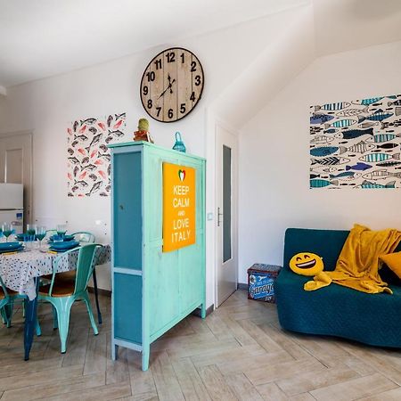 New Fishermans House Seaside, Air Conditioning & Wi-Fi Bordighera Exteriör bild